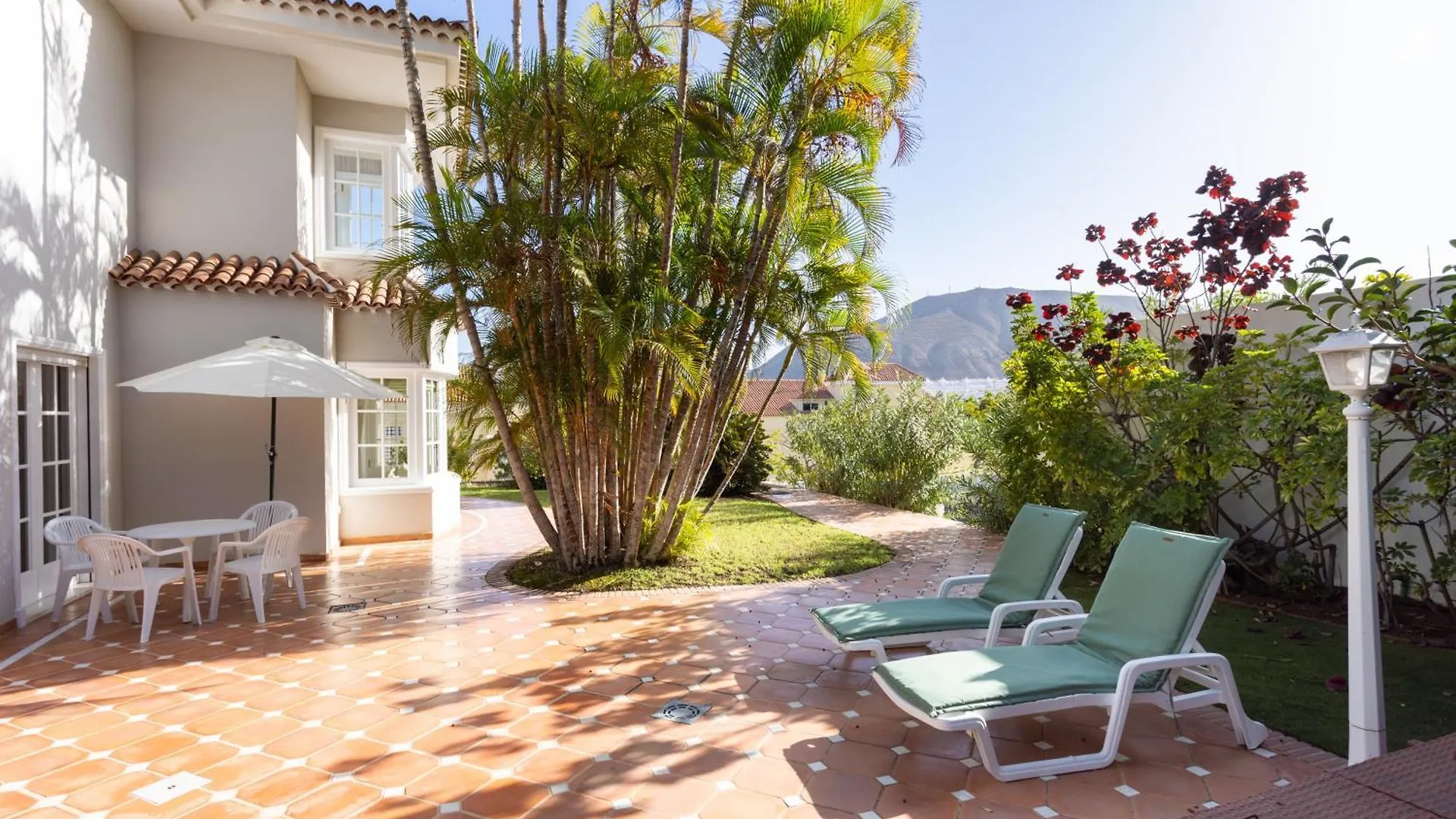 Home2Book Timeless Elegance Villa, Los Cristianos Los Cristianos  Villa Los Cristianos (Tenerife)