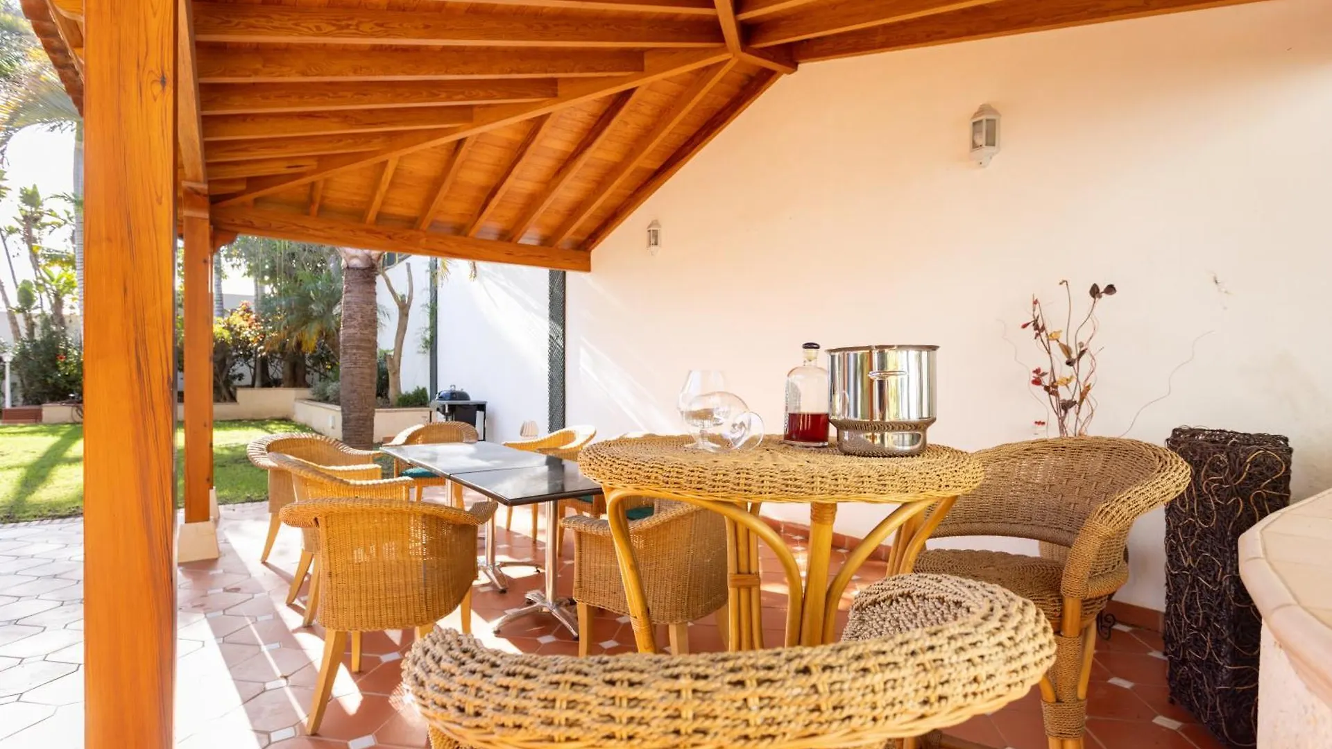 Home2Book Timeless Elegance Villa, Los Cristianos Los Cristianos  Villa
