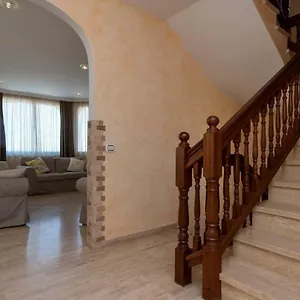  Villa Exclusive On The First Line Of The Ocean With A Private Heated Pool